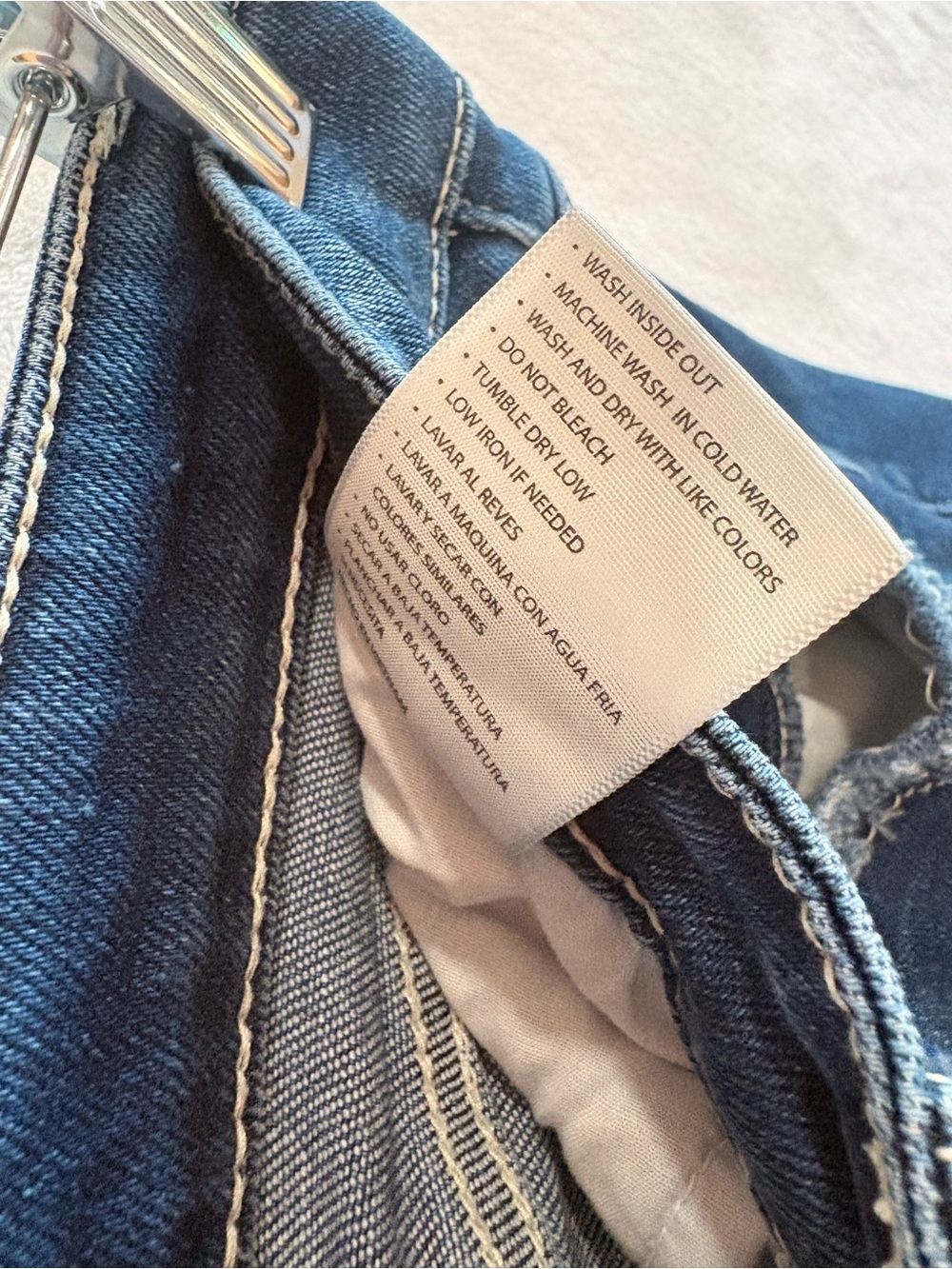 💙 KanCan Distressed Skinny Jeans – Women’s Size 15/31 – Medium Wash Denim - Picture 4 of 8